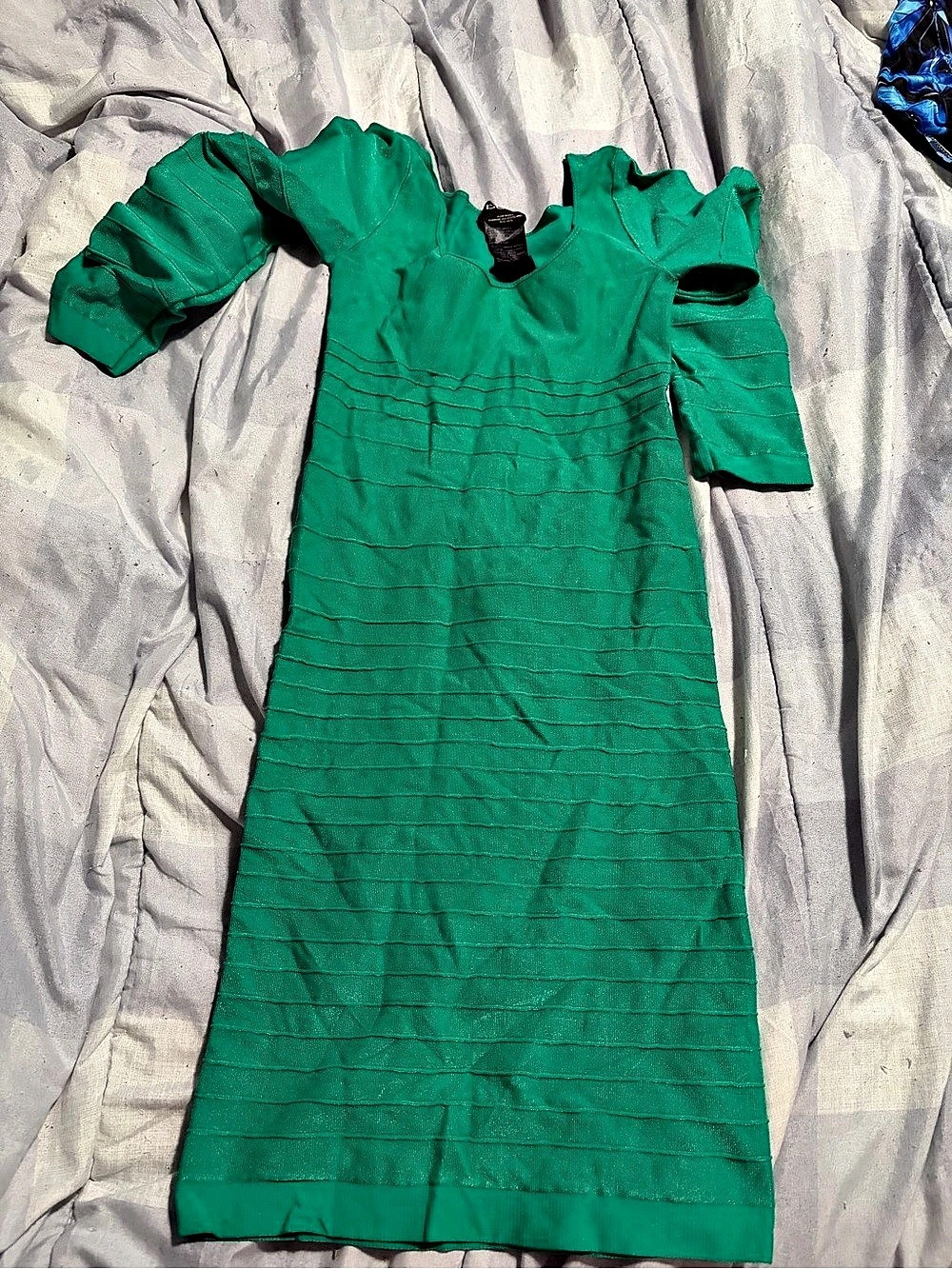 bebe Green dress Like New